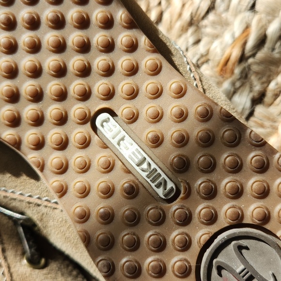 Cole Haan Air Brown Leather Tassel Performance Slides Shoes Women Sz 8B - Picture 7 of 15